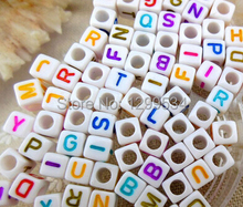 250 piezas coloridas al azar alfabeto mezclado "A-Z" cubo letra cuentas acrílico espaciador cuentas para joyería hacer pulsera artesanal cuentas DIY 2024 - compra barato