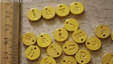 130 unids/lote de cuentas doradas redondas de 10MM de color dorado, charm de alfabeto de color dorado y metal, charm de letra inicial para bricolaje 2024 - compra barato