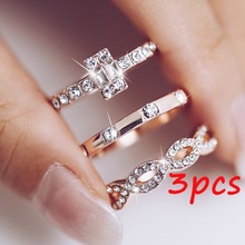 Conjunto de anillos de diamantes de imitación blancos para mujer, moda Bohemia para mujer, anillos de boda rellenos de oro rosa de 18kt 2024 - compra barato