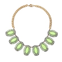 Collares de moda para mujer, collar verde llamativo, collar Floral de vacaciones de verano de Aliexpress, joyería de imitación 2024 - compra barato