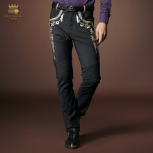 Fanzhan calças masculinas para outono, calças novas para homens, jeans bordado com estampa floral e preta plissada 518017 2024 - compre barato