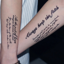 Pegatina de tatuaje de transferencia temporal, adhesivo decorativo para el cuerpo, papel falso con letras clásicas en inglés 2024 - compra barato