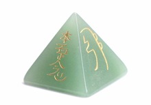 Natural Chakra Green Aventurine Carved Crystal Healing Pyramid Engraved Balance Usui Reiki Symbols with a Free Pouch 2024 - buy cheap