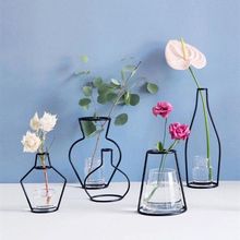 Novo nórdico minimalista abstrato vaso de ferro preto breve vaso flores prateleiras ornamentos 2024 - compre barato