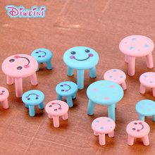 Smile Flower Stool Table Model Resin Crafts Miniature cartoon Figures Mini Garden Cake decoration accessories toys Kids Gift 2024 - buy cheap