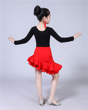 Детская летняя юбка для латиноамериканских танцев, одежда для тренировок, костюм для выступлений с коротким рукавом и разрезом для латиноамериканских выступлений, костюмы для девочек 2024 - купить недорого