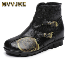 Marca MVVJKE, botas de piel auténtica con flores planas y botones para mujer, cálidos Zapatos estilo Folk de algodón para mujer, zapatos Retro de cuero vacuno para madre 2024 - compra barato