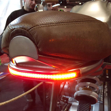 Luz de led para motocicleta scrambler, luzes de freio lanterna traseira, sinal de seta, luz traseira da placa de licença, novo 2024 - compre barato