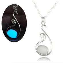 Ночник, синий, светящийся кулон, ожерелье, оптовая продажа, подарок, флуоресцентные светящиеся темные украшения Для Подружек 2024 - купить недорого
