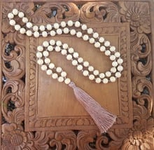 108 Mala Beads Necklace White Wood Beaded Long Tassel Necklace Men's Necklaces Prayer Yoga Mala Meditation Necklaces 2024 - buy cheap