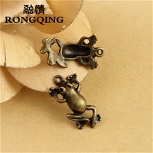 RONGQING 50pcs/lot 18*10MM Antique Bronze Frog Charms Frog Animal Pendant for Jewelry Hand Made 2024 - buy cheap