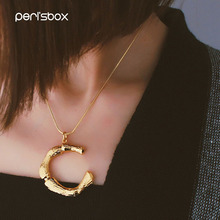 Peri'sBox 2018 Новые ожерелья золотого цвета с большими буквами, ожерелья в богемном стиле, бамбуковое ожерелье для ношения слоями, эффектные большие чокеры 2024 - купить недорого