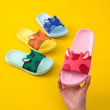 Zapatos de dibujos animados para niños y niñas, zapatillas de Punta abierta, suaves y ligeras, para playa, Verano 2024 - compra barato