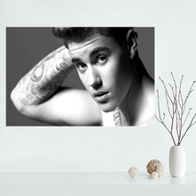 Póster de Justin Bieber personalizado, lienzo de alta calidad, tela de seda, arte de pared, póster para decoración del hogar a la moda 2024 - compra barato