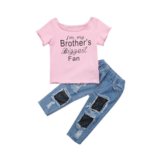 Детская Хлопковая футболка для маленьких девочек, топы + джинсы с дырками, комплект одежды из 2 предметов 2024 - купить недорого