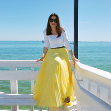 Faldas de gasa de estilo playero para mujer, Falda plisada grande, color amarillo brillante, longitud hasta el suelo, personalizadas 2024 - compra barato