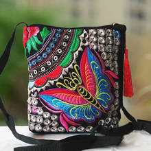 2018 Chinese National Ethnic Style Messenger Bag Vintage Floral Embroidered Cute Canvas Crossbody Bag Girls Small Phone Bags 2024 - buy cheap