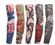 Tatuagem temporária elástica superfina, 8 peças, múltiplas cores, protetor solar, manga, designs, braço do corpo, meias, tatuagem para homens e mulheres 2024 - compre barato