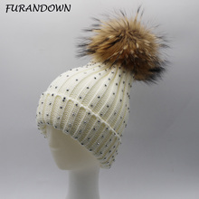 FURANDOWN 2018 Nova Moda Inverno Chapéu Mulheres Cap Gorro diamante Real de Pele De Guaxinim Chapéus Pompom 2024 - compre barato