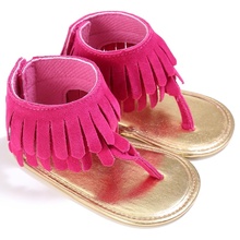 Летняя обувь для новорожденных девочек, летняя обувь с бахромой, Нескользящие шлепанцы, обувь для маленьких девочек от 0 до 18 месяцев 2024 - купить недорого