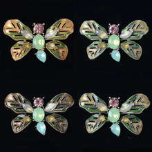 Botões de strass de borboleta verde 2 tamanhos, decoração diy reta para broche, broche, bolsa, acessórios em liga 2024 - compre barato