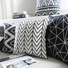 Funda de cojín decorativa para el hogar, cubierta de almohada de color negro con diseño geométrico, ideal para sofá 2024 - compra barato