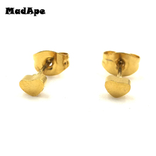 MadApe-pendientes sencillos de acero inoxidable para mujer, aretes pequeños con forma de corazón, Color dorado, joyería para pareja, venta al por mayor 2024 - compra barato