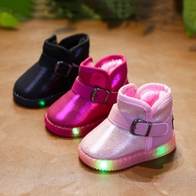 Зимние детские ботинки для девочек, теплые плюшевые ботинки для снежной погоды, детская обувь со светодиодной подсветкой на Плоском Каблуке для девочек, короткие ботильоны из ПУ-резины со вспышкой 2024 - купить недорого