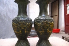 Китайская винтажная старинная бронзовая позолоченная ваза на удачу с двумя драконами 13 дюймов 2024 - купить недорого