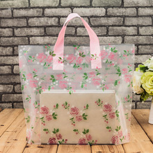 200 ex sacos de compras em plástico transparente com alça presente butique floral rosa impresso grande fofo 5 tamanhos 2024 - compre barato