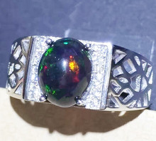Мужское кольцо из серебра 925 пробы с натуральным черным опалом 7 Х9 мм карата 2024 - купить недорого