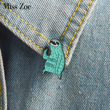 Мультфильм маска ленивого эмали штырь вечерние значки с животными брошь мятно-зеленого цвета, булавка для джинсы рубашка сумка забавные ювелирное изделие в подарок для друзей 2024 - купить недорого