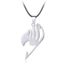 Collar de Metal con logotipo de cola de Hada, joyería de Cosplay, accesorios colgantes de figura de Anime, regalo de Fairytail, 2020 2024 - compra barato