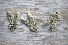 25pcs--Ballet Slipper Charms, Antique bronze Ballet Slipper Charm pendants, Jewelry Making Findings, 21x13mm 2024 - buy cheap