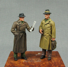 1/35 Scale Unpainted Resin Figure WWII Europe civilians 2024 - buy cheap