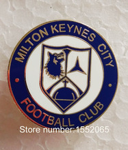 Emblema de futebol personalizado distintivo com alfinete de lapela militar keynes city fc 2024 - compre barato