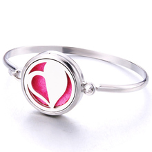 Heart Shaped Perfume Aromatherapy Diffuser Locket Bracelet 316L Stainless Steel Essential Oil Diffuser Box Magnetic Bracelet 2024 - buy cheap