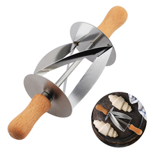 Pão de aço inoxidável cortador de rolamento punho de madeira pastelaria corte slicer cozinha ferramenta de cozimento 2024 - compre barato