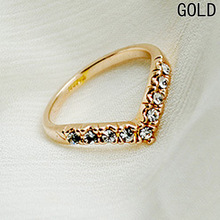 Elegant Quality Fashion Jewelry Environmental V-Shaped Unique Design Models Little Finger Ring Exquisite Rings For Women 2024 - buy cheap