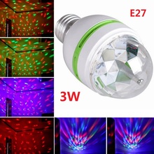 Бесплатная доставка Полноцветный 3 Вт E27 RGB светодиодный маленький хрустальный магический шар светильник Вращающийся DJ вечерние лампочки для сцены Вращающаяся лампа для украшения бара 2024 - купить недорого