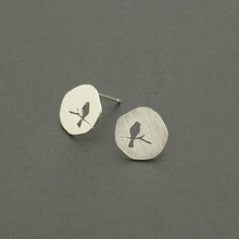 10Pcs/lot 2016 Wholesale New Design Cute Mini Gold Color Hollow Animal Bird On A Branch Stud Earring for Women ED089 2024 - buy cheap