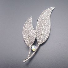 TANGTANG Brooch Pin Fashion Ladies Rhinestones Iced Out Double Leaf Brooch & Pin Pendant Jewelry For Wedding , Item No.: BH7530 2024 - buy cheap