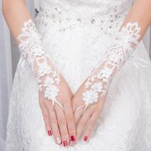 Wedding Accessories 2019 New Design Short High Quality White Wedding Gloves Elegant Bridal Gloves 2024 - buy cheap