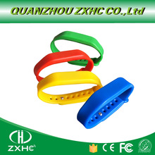 5pcs/lots new 125khz Adjustable Silicone Waterproof RFID Read-only Wristband Bracelet TK4100 ID Tags 2024 - buy cheap