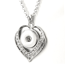 New Snap Jewelry Crystal Heart Pendant Snap Necklace 18mm Snap Button Jewelry Women Pendant Necklace With Chains 2024 - buy cheap