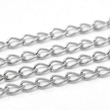 DoreenBeads-cadena curva de eslabones abiertos, accesorio con base de hierro, Color plateado, para hacer collares, baracetas, regalo de joyería, 6M, 5,5x3,5mm 2024 - compra barato