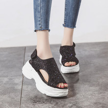 Sandalias con letras para mujer, zapatos informales transpirables con cuña y plataforma, a la moda, novedad de verano 2024 - compra barato