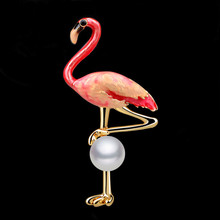 Joia joia alfinete rosa/verde flamingo broche brilhante para mulheres com pérolas simuladas brancas cachecol bijuteria pássaro 2024 - compre barato