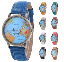 Часы женские кварцевые с тканевым ремешком, модные повседневные наручные, с глобальной картой мира, с браслетом из джинсовой ткани, подарок 2024 - купить недорого