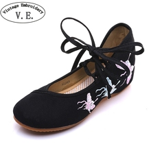 Chinese Old Peking Embroidery Cloth Shoes Women Elegant Ladies Soft Comfort Ballet Flat Shoes Casual  Sapato Feminino Size 35-43 2024 - buy cheap